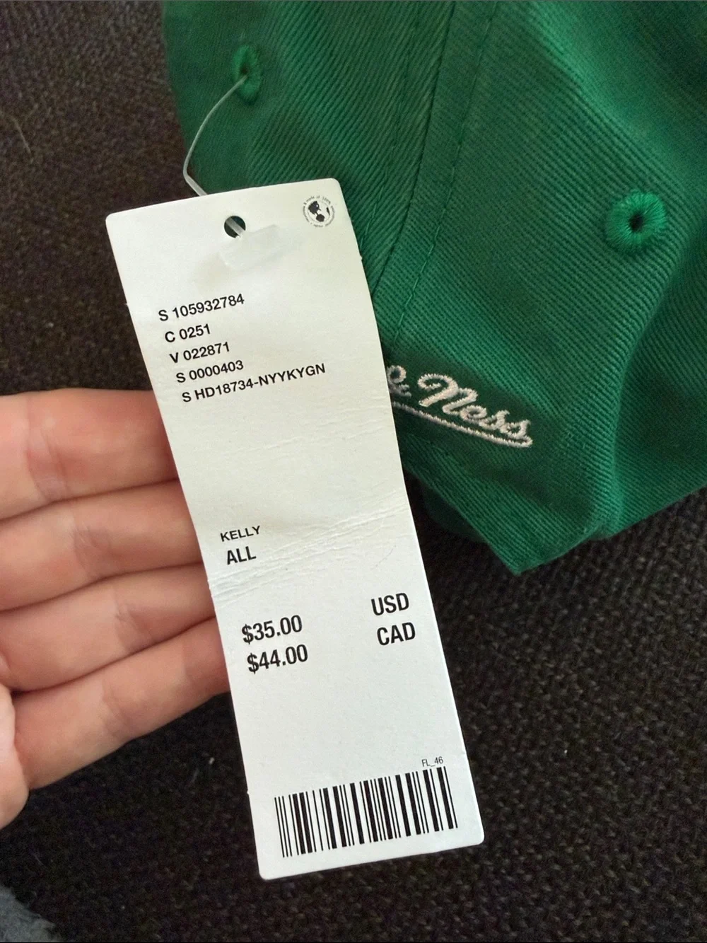 Urban Outfitters Green NY Yankees Baseball Cap with White NY Embroidery